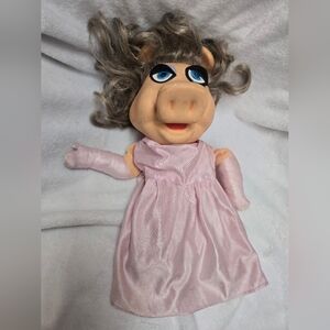 Miss Piggy Hand Puppet
